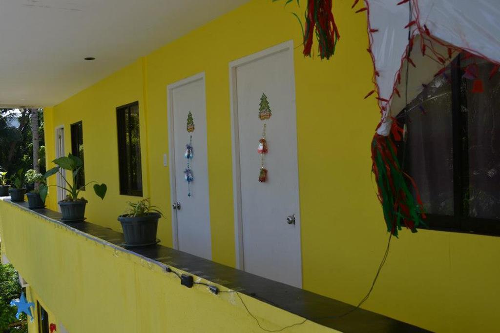 Ellen'S Resort Balabag  Room photo